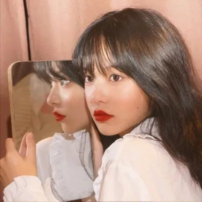 村里来了个直播女神